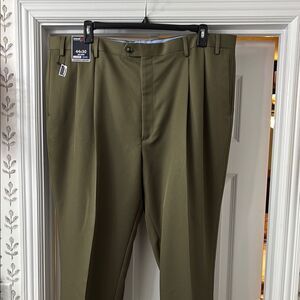 Roundtree & Yorke Green Chinos Classic Fit